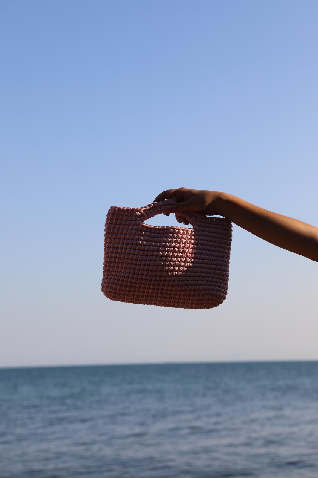 Borsa 'Lönely'