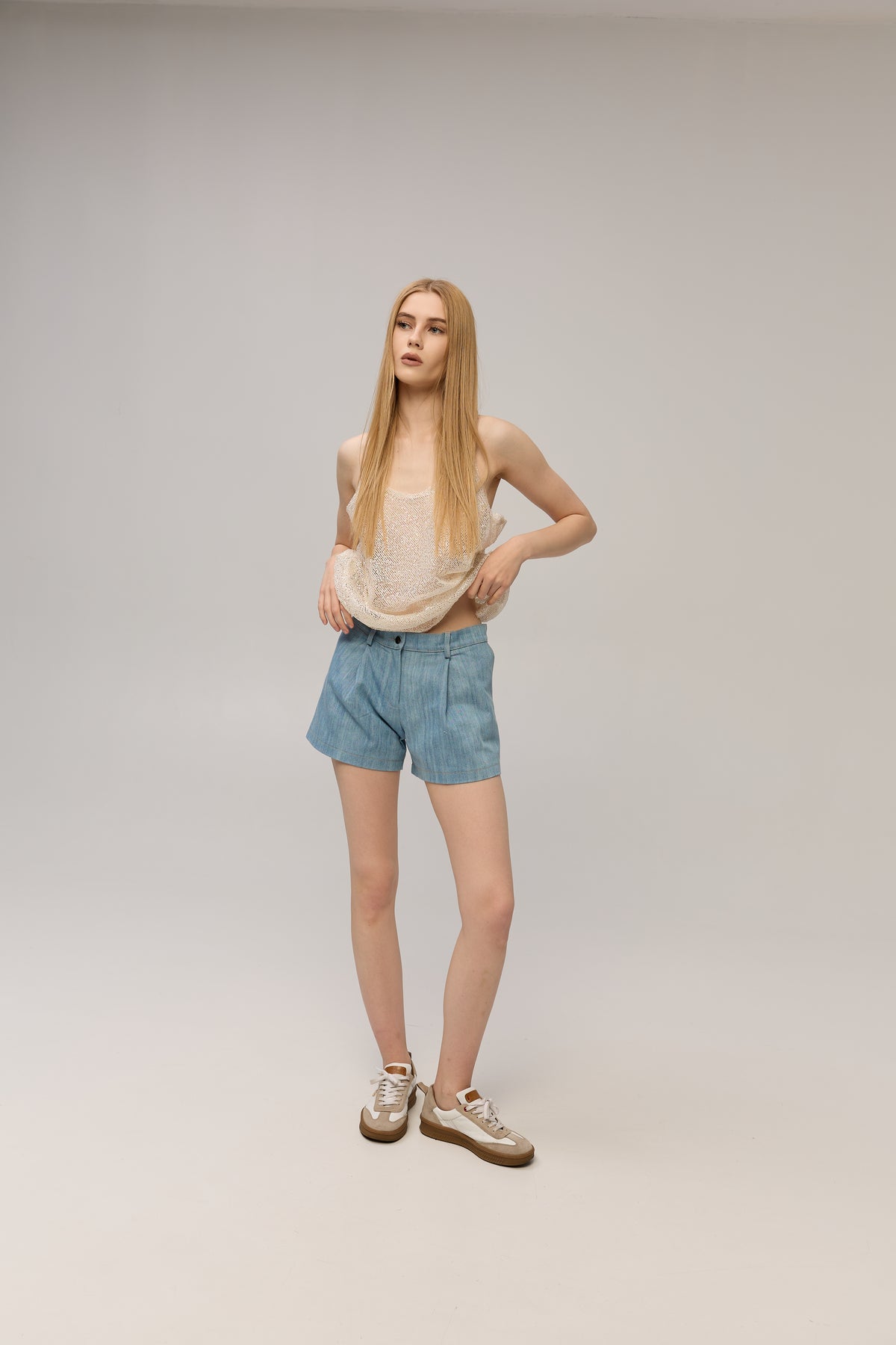 Short 'Weft'